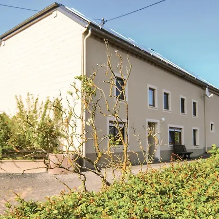 4 Bedroom Pet Friendly In Our